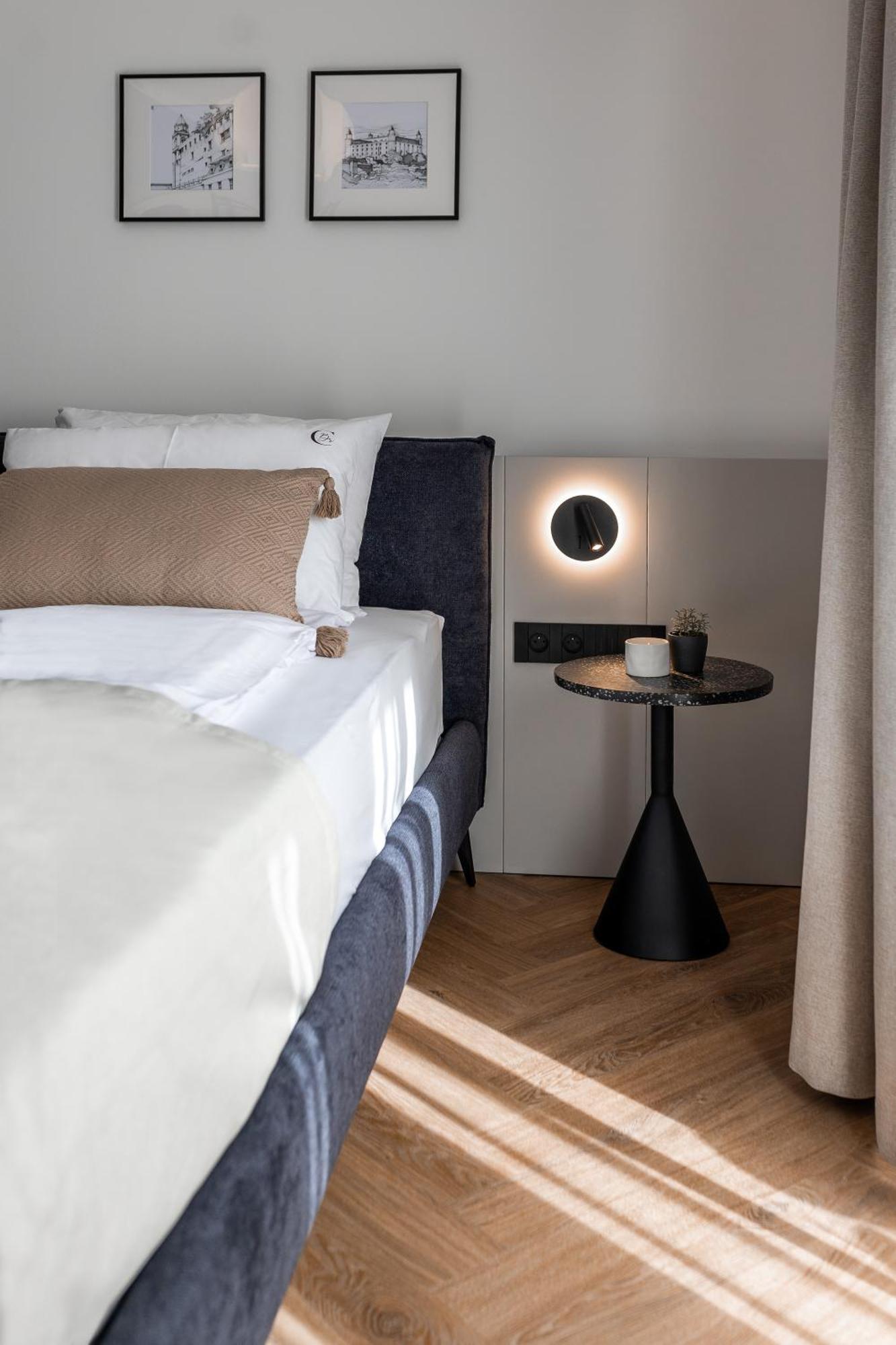 Catalog Boutique Rooms Bratislava Exterior photo